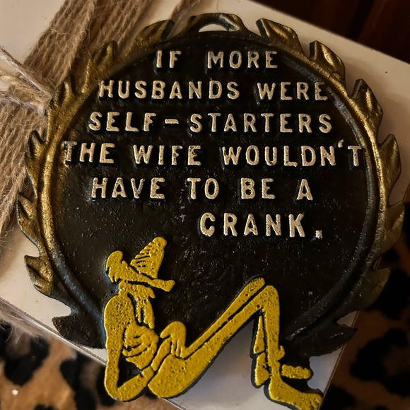 Vintage cast metal wall trivet, farmhouse, kitsch if more were self starters - Picture 1 of 5